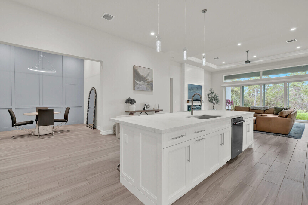 138 Se Palma Street - Photo 7
