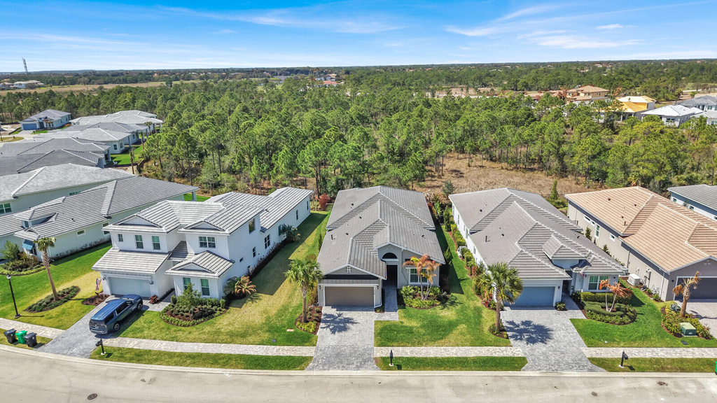 138 Se Palma Street - Photo 42