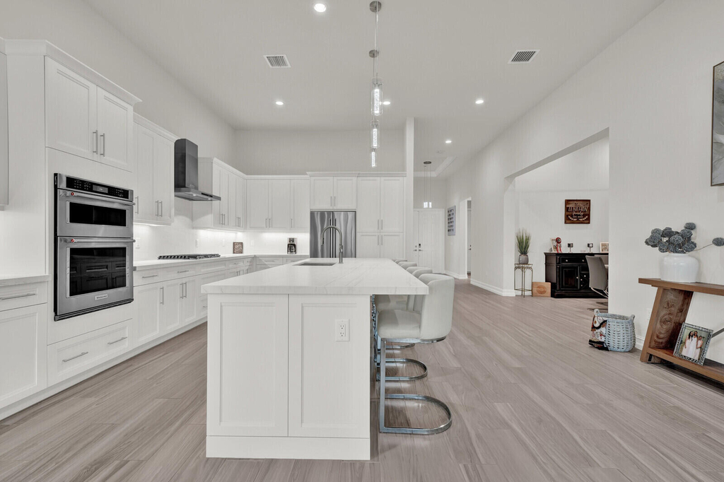 138 Se Palma Street - Photo 11