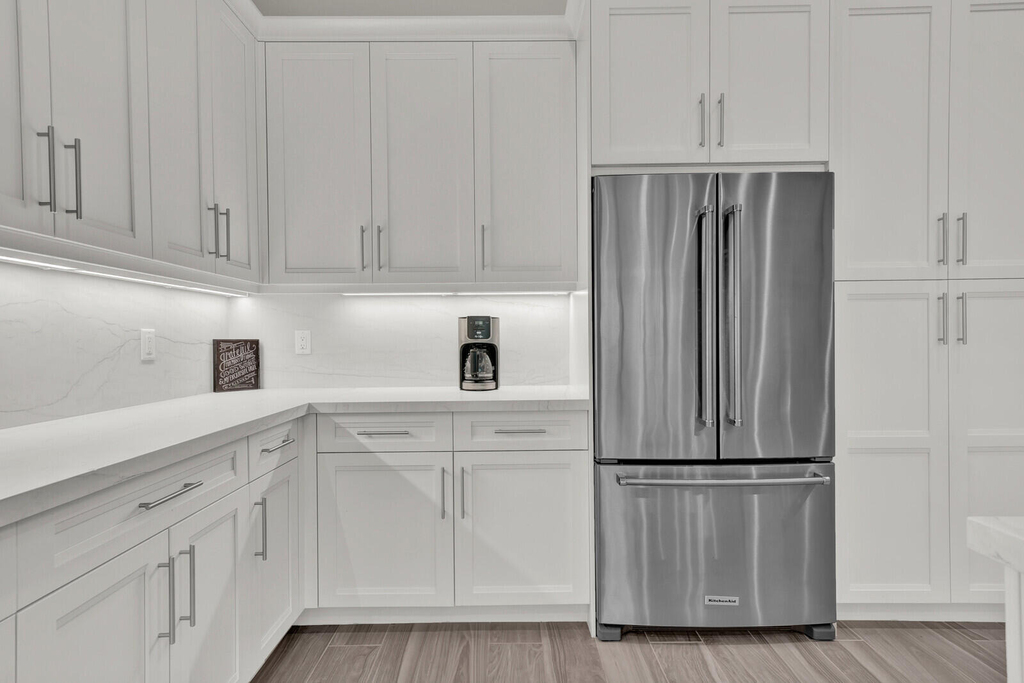 138 Se Palma Street - Photo 10
