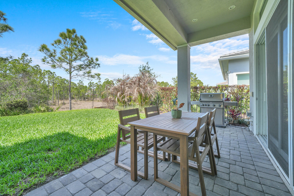 138 Se Palma Street - Photo 38