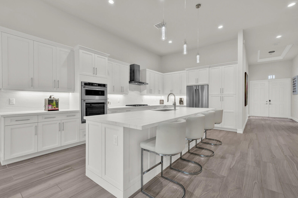 138 Se Palma Street - Photo 5