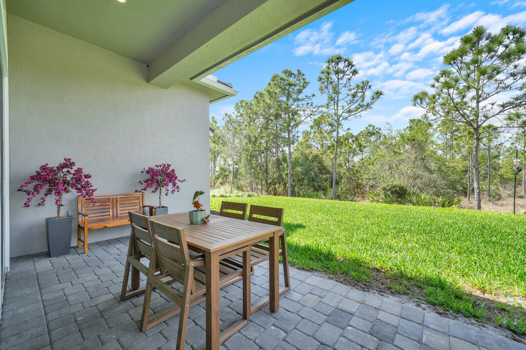 138 Se Palma Street - Photo 40