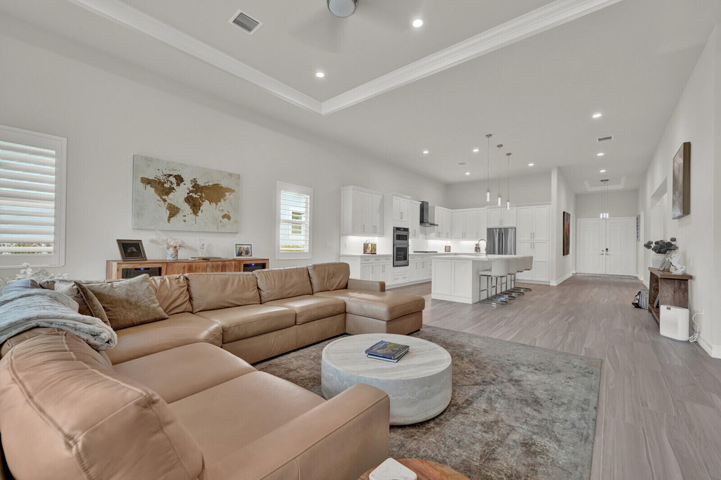 138 Se Palma Street - Photo 18