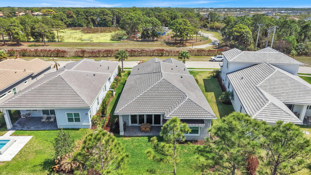 138 Se Palma Street - Photo 47
