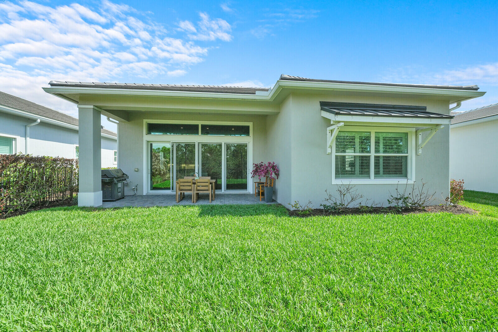 138 Se Palma Street - Photo 37