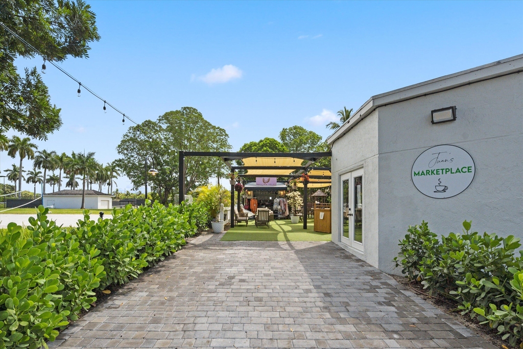 13334 Polo Club Road - Photo 20