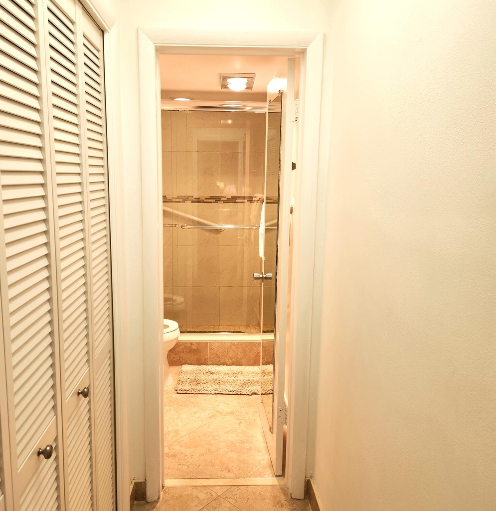 745 Se 19th Avenue - Photo 8