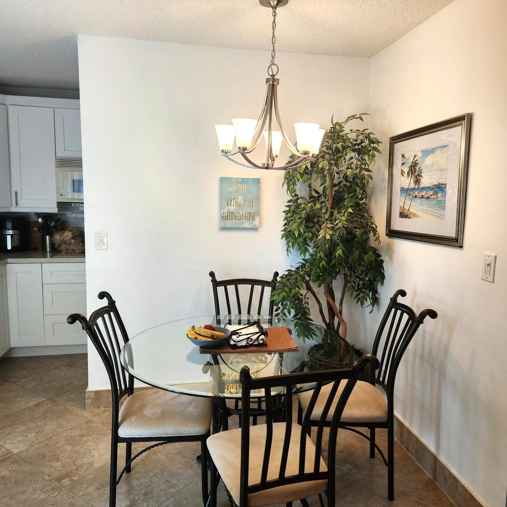 745 Se 19th Avenue - Photo 2