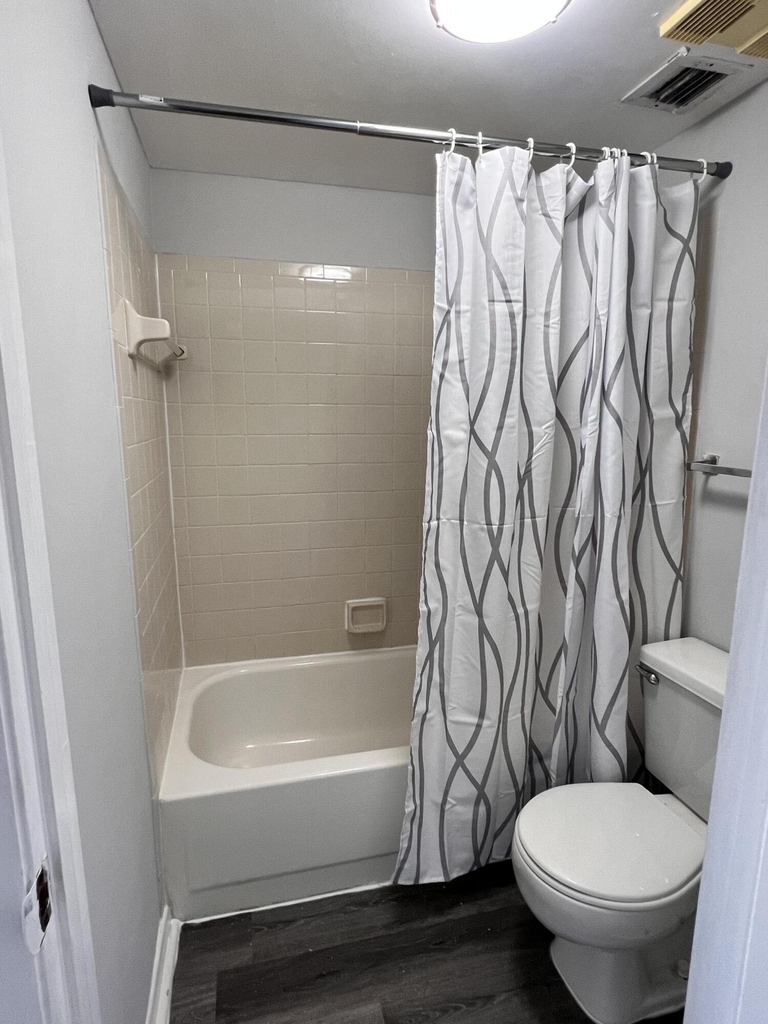 718 Executive Center Drive - Photo 10