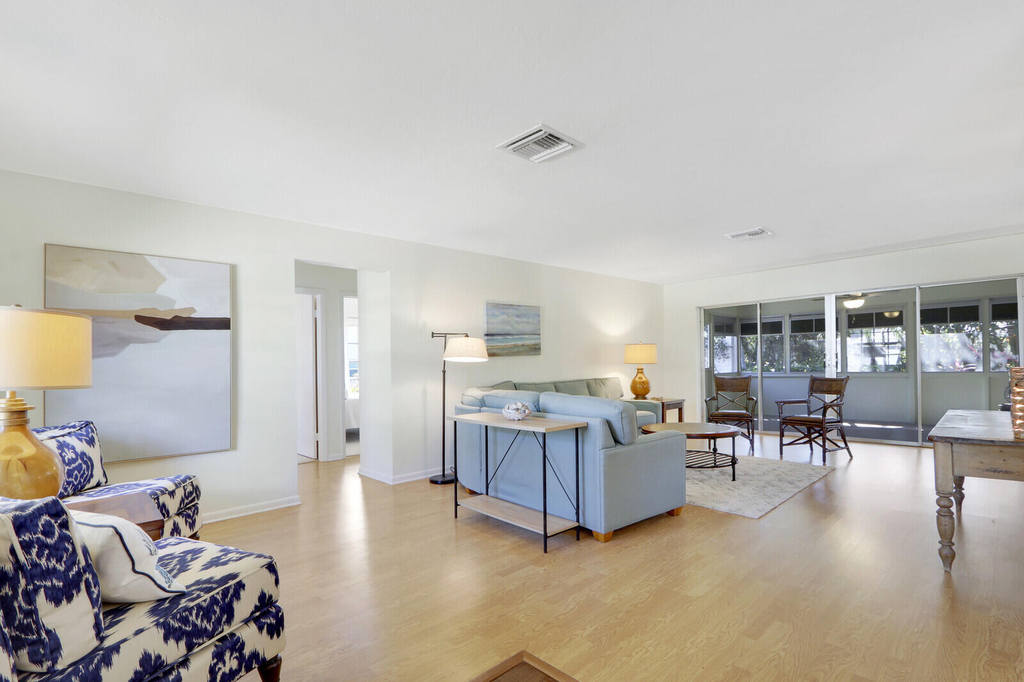8574 Se Seagrape Way - Photo 5