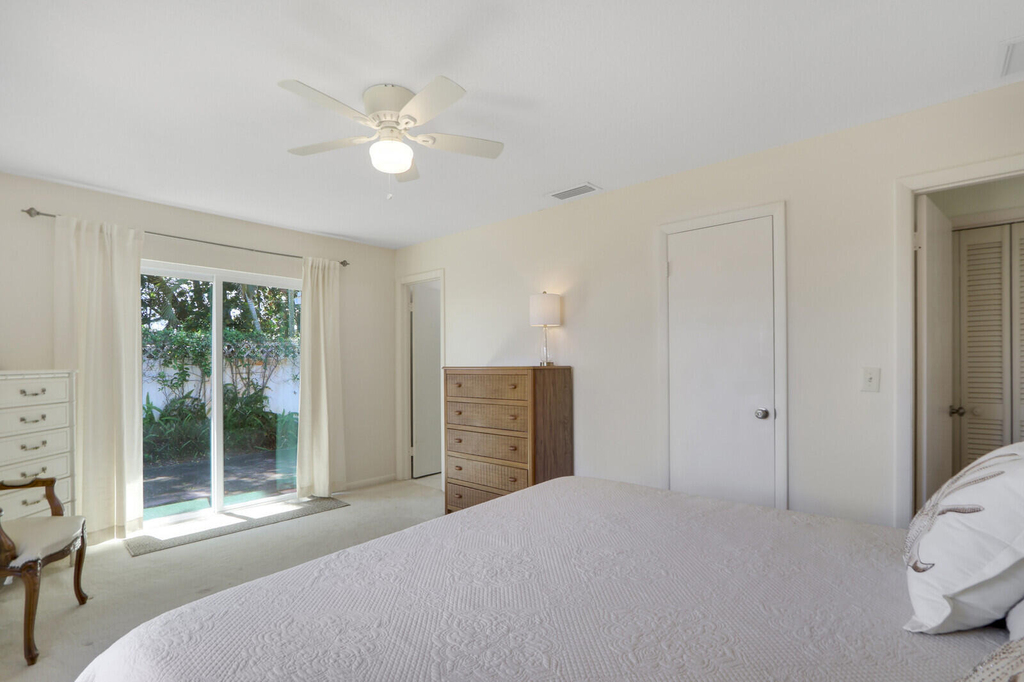 8574 Se Seagrape Way - Photo 25