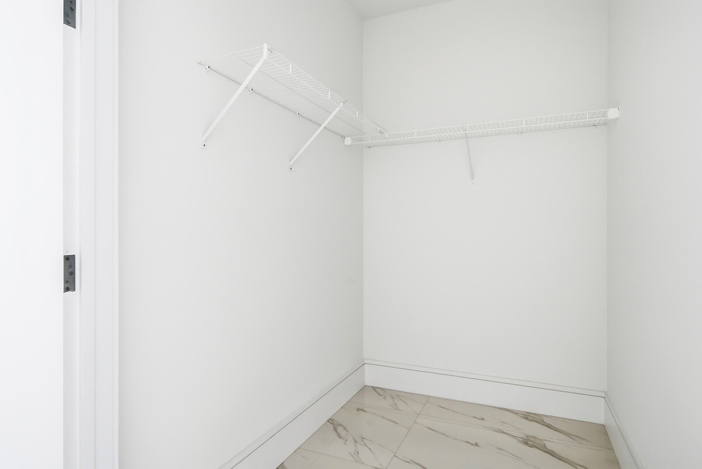 220 Lake Shore Drive - Photo 24