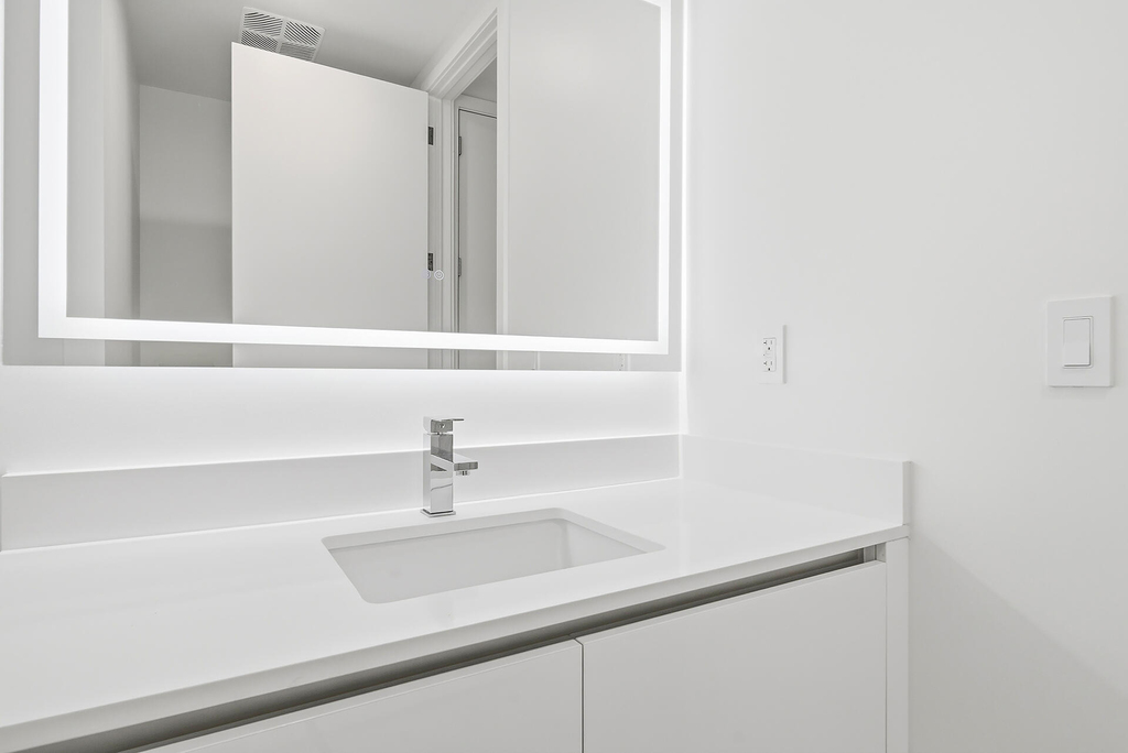 220 Lake Shore Drive - Photo 34