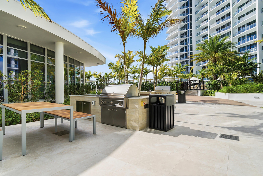 220 Lake Shore Drive - Photo 45