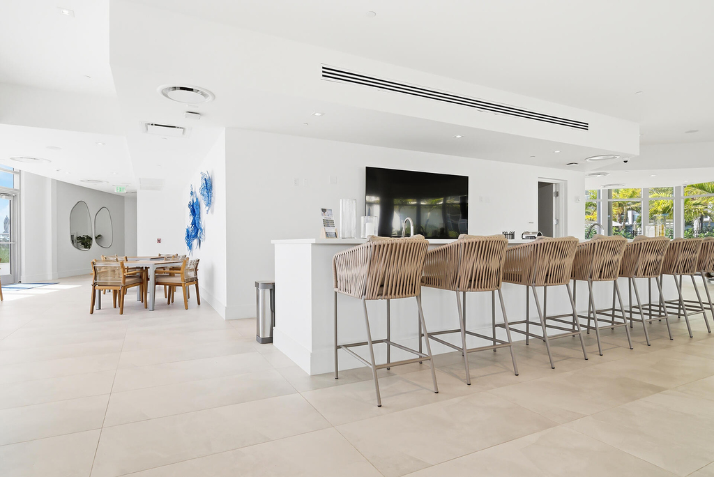 220 Lake Shore Drive - Photo 47