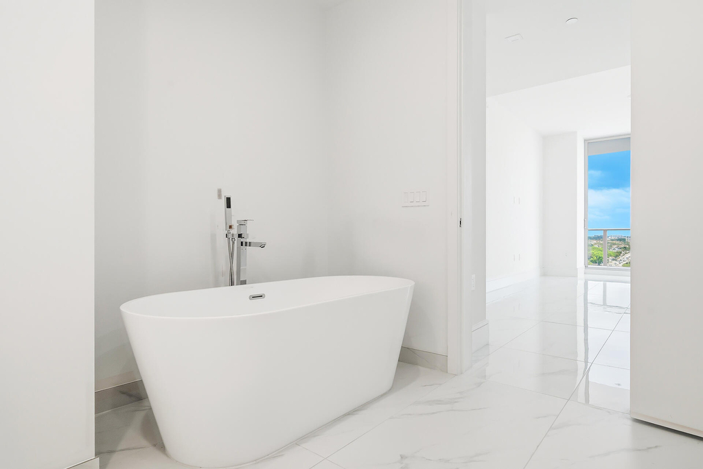 220 Lake Shore Drive - Photo 20