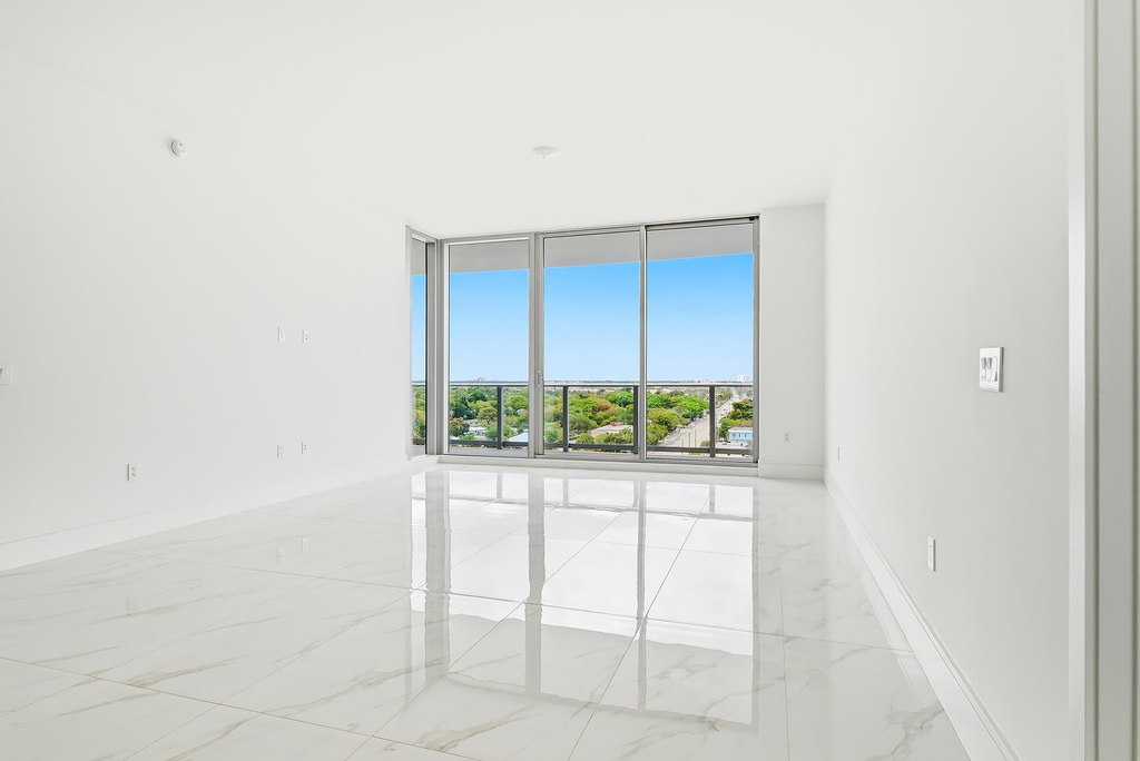 220 Lake Shore Drive - Photo 7