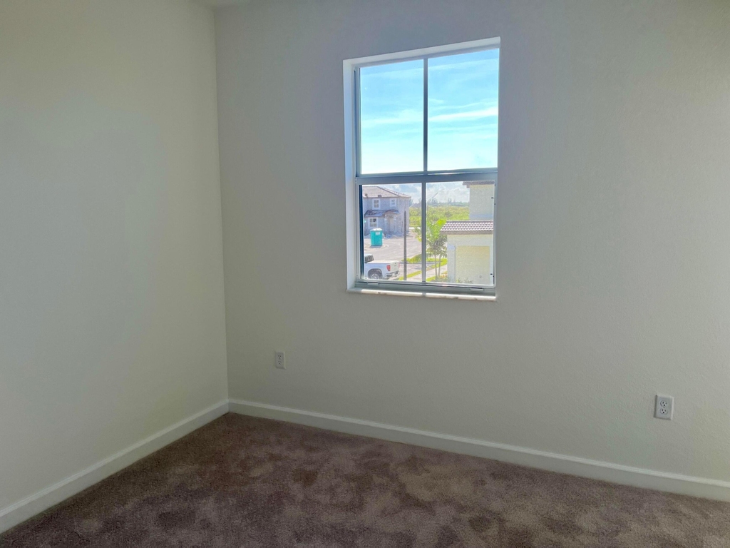2776 Se 26th Avenue - Photo 32