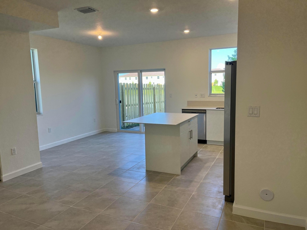 2776 Se 26th Avenue - Photo 7