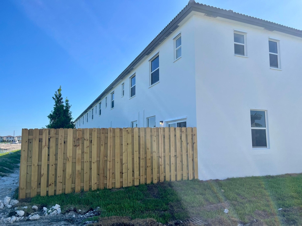 2776 Se 26th Avenue - Photo 3