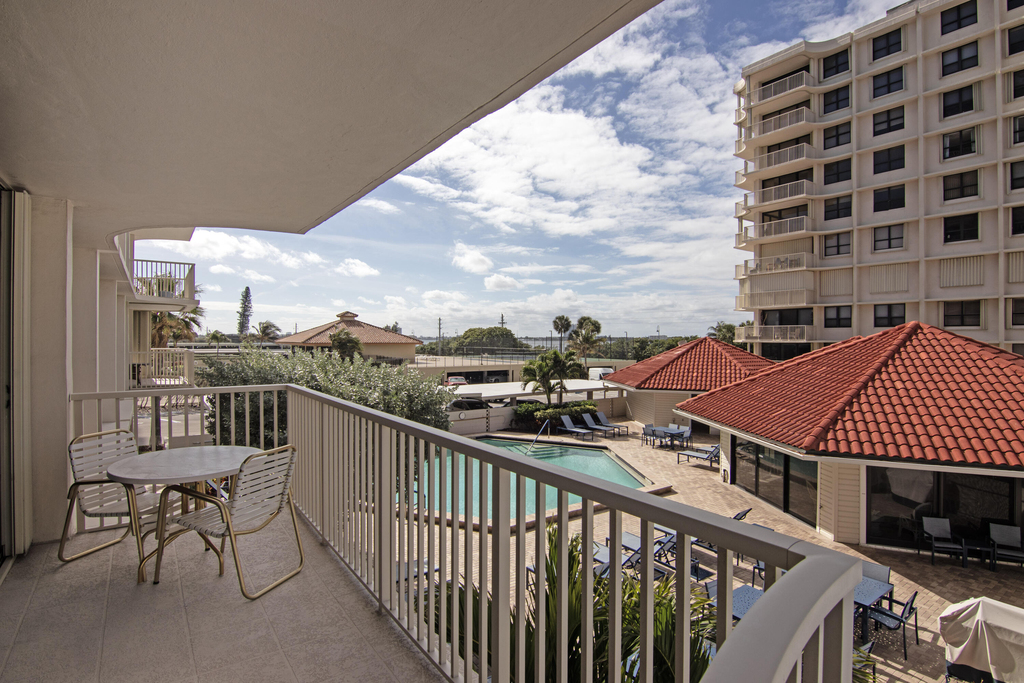 5480 N Ocean Drive - Photo 18