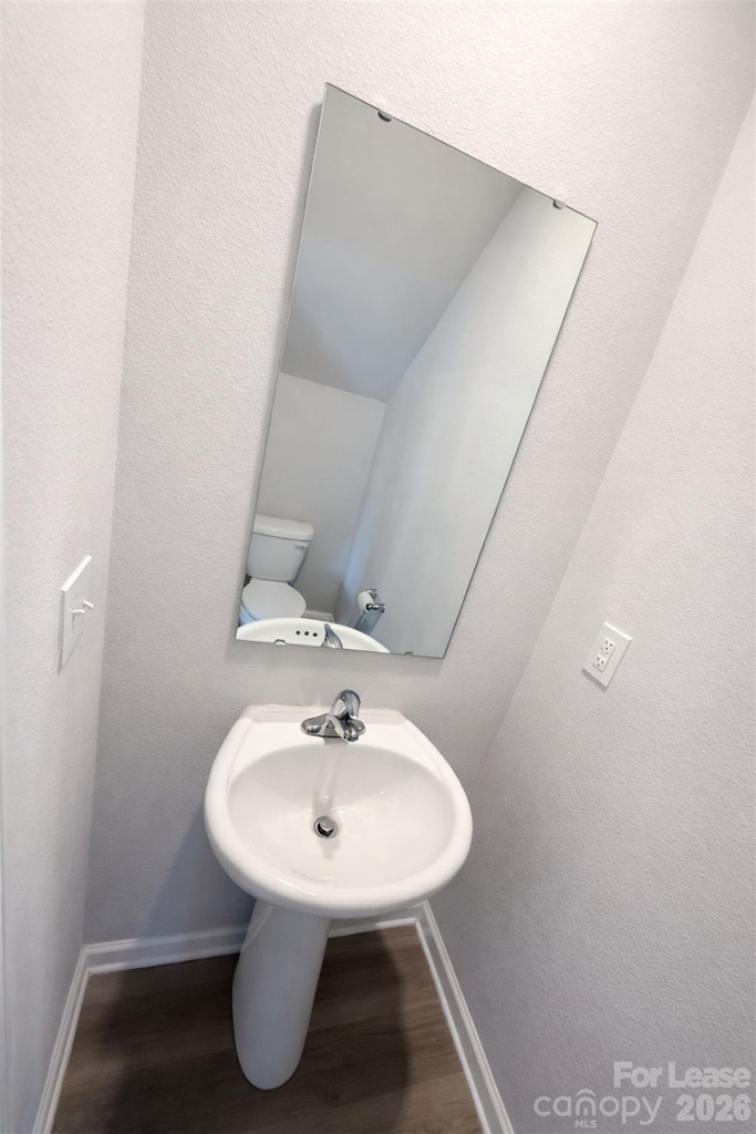 1408 Nia Road - Photo 9
