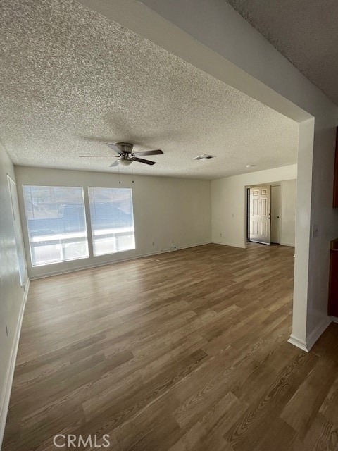 876 W Whittier Avenue - Photo 1