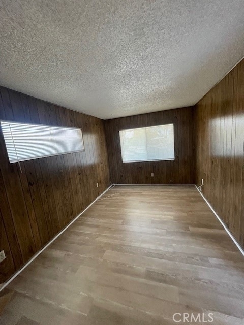 876 W Whittier Avenue - Photo 27