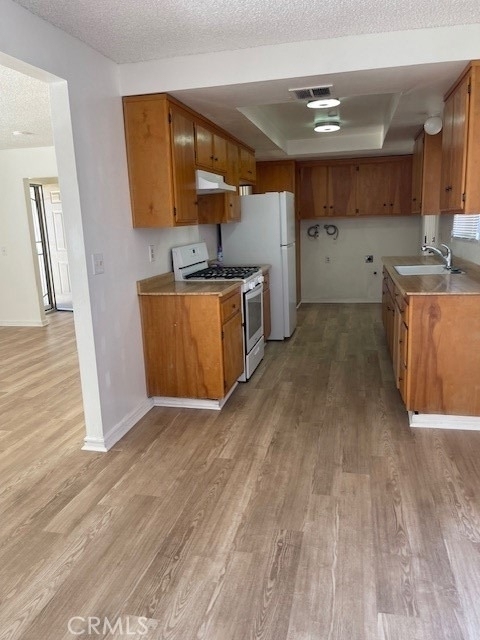 876 W Whittier Avenue - Photo 13