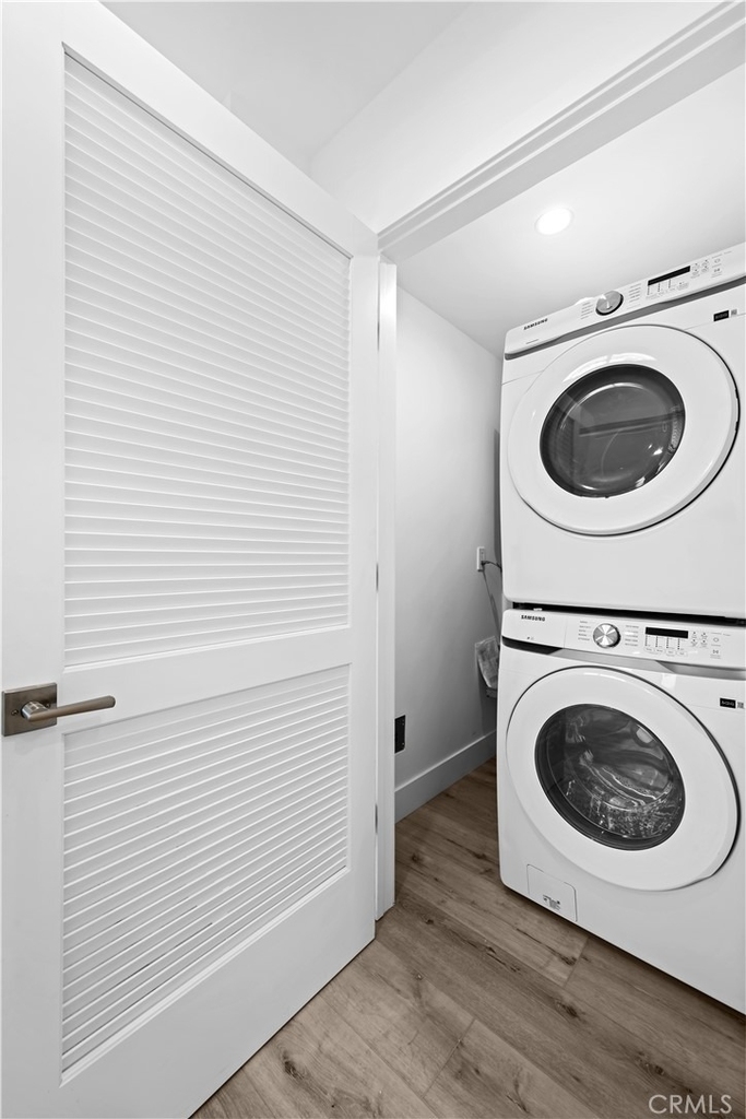 4214 Fulton Avenue - Photo 2