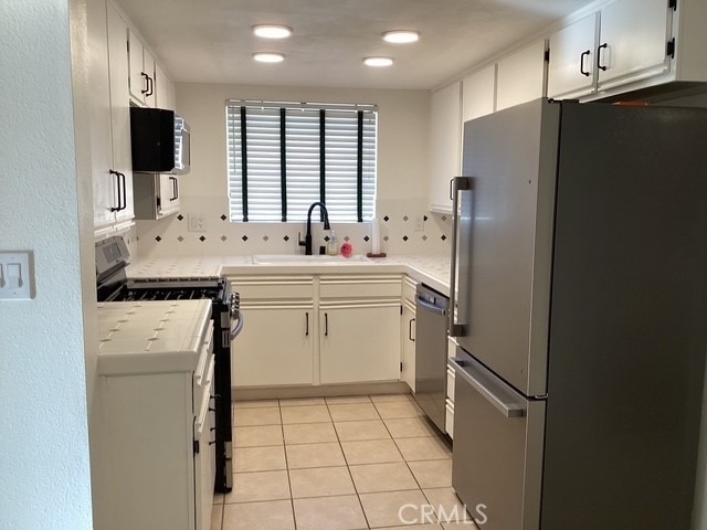44532 E 15th Street E - Photo 4
