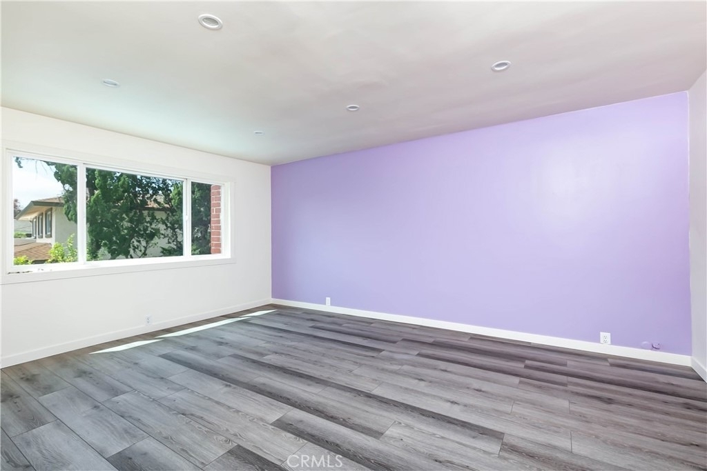 24510 Welby - Photo 20