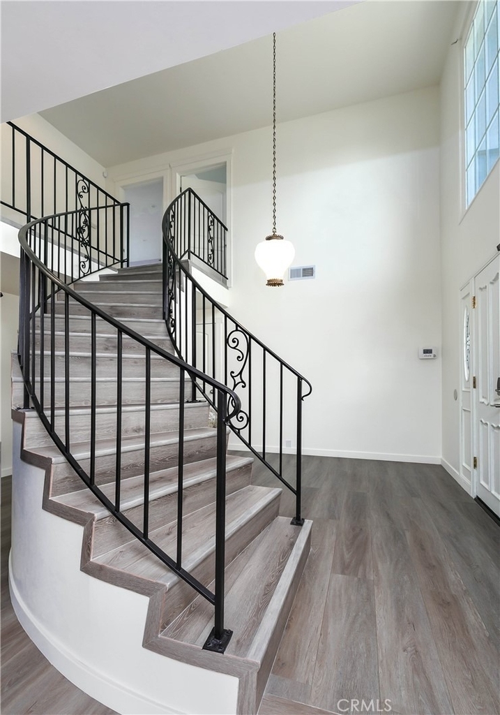 24510 Welby - Photo 3
