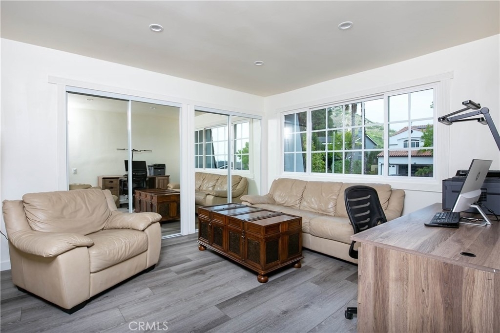 24510 Welby - Photo 24