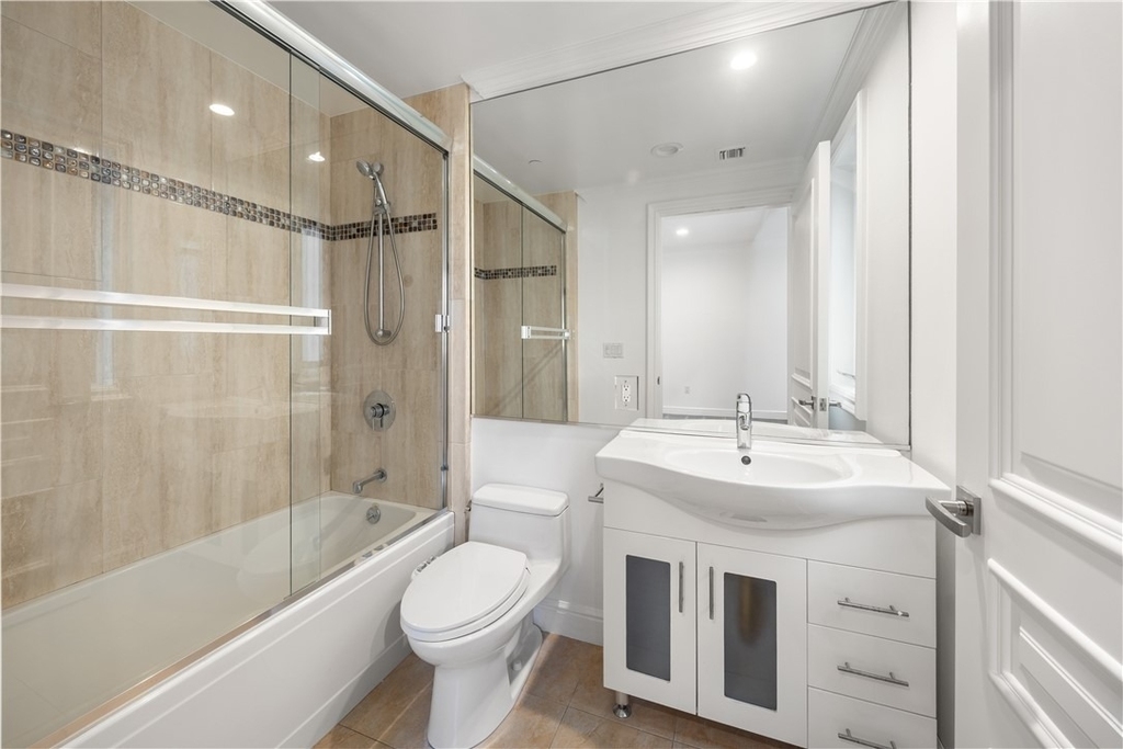 918 S Wooster Street - Photo 32