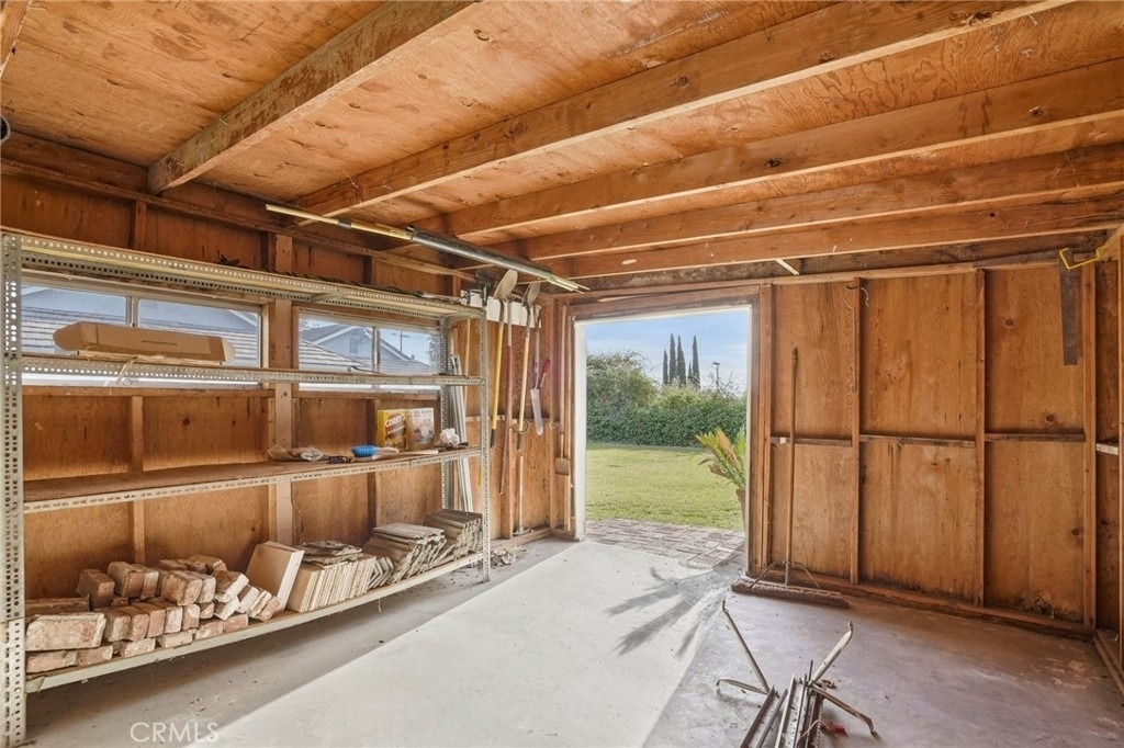 12281 Woodley Avenue - Photo 48