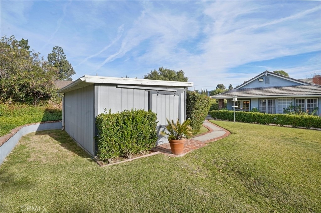 12281 Woodley Avenue - Photo 41