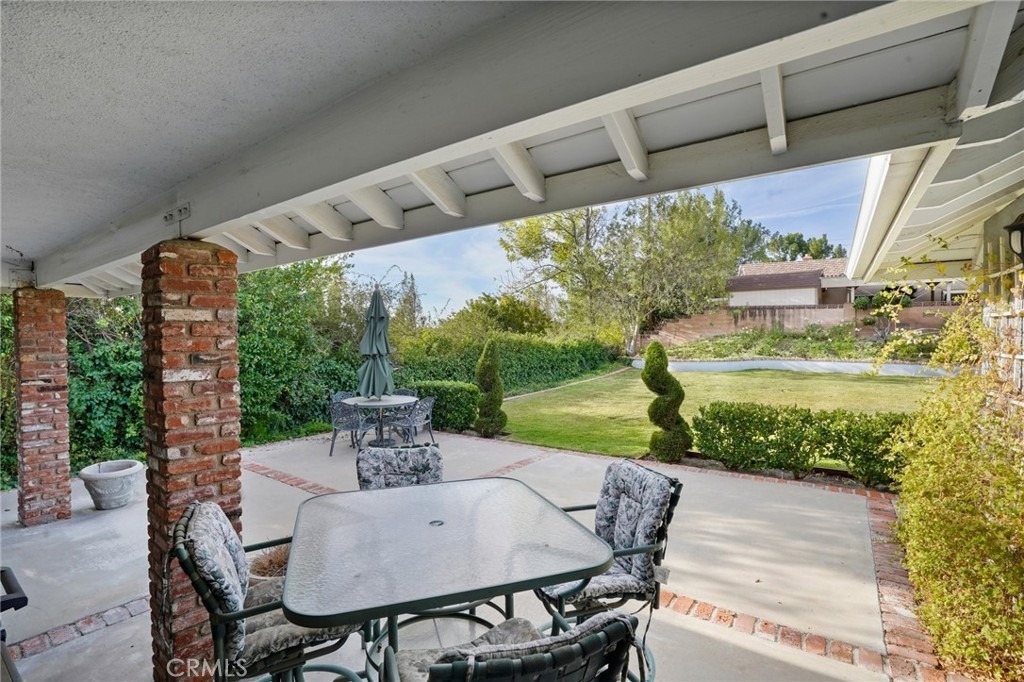 12281 Woodley Avenue - Photo 35