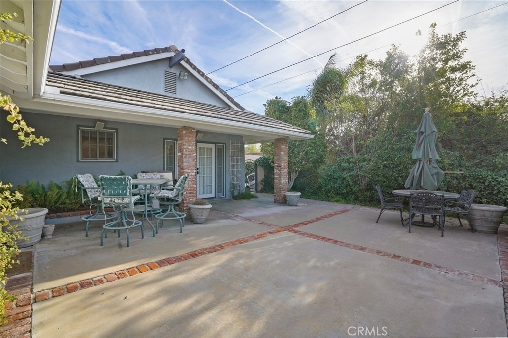 12281 Woodley Avenue - Photo 36