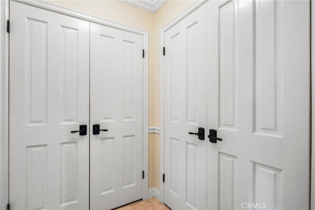 12281 Woodley Avenue - Photo 27