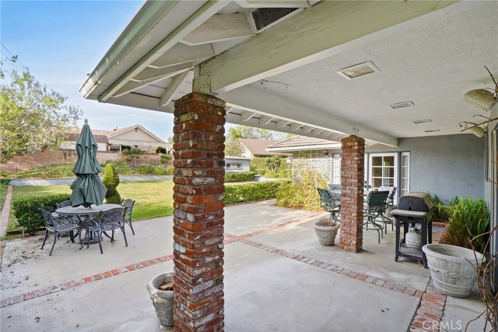 12281 Woodley Avenue - Photo 34