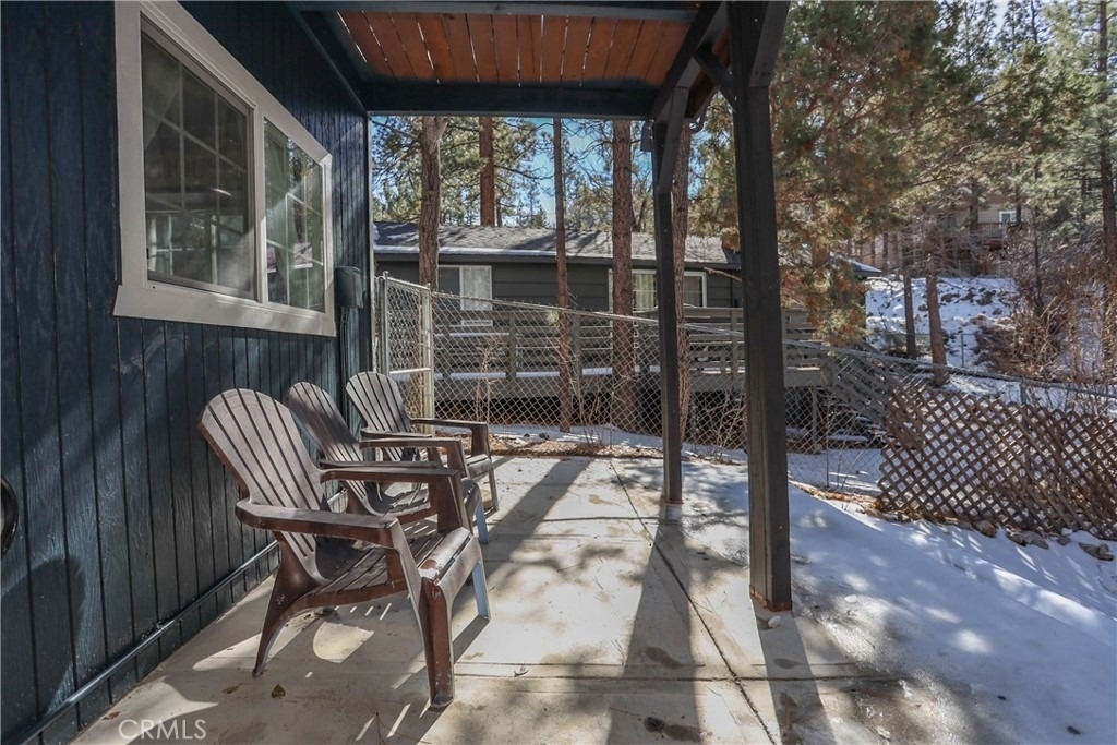 325 Hilltop Lane - Photo 18
