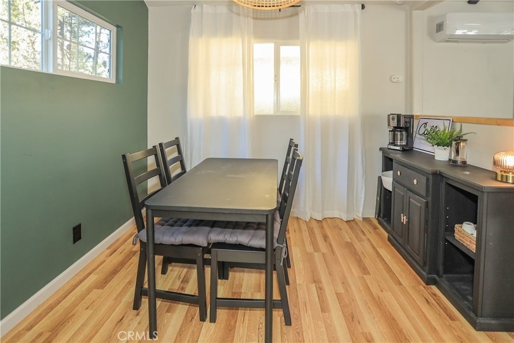 325 Hilltop Lane - Photo 10