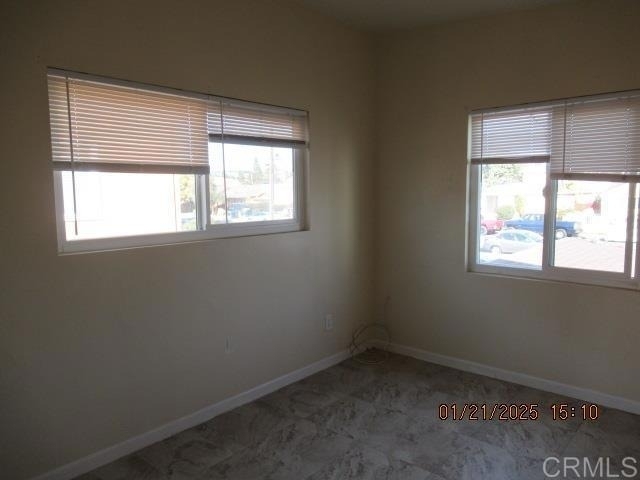 580 Glover Avenue - Photo 6