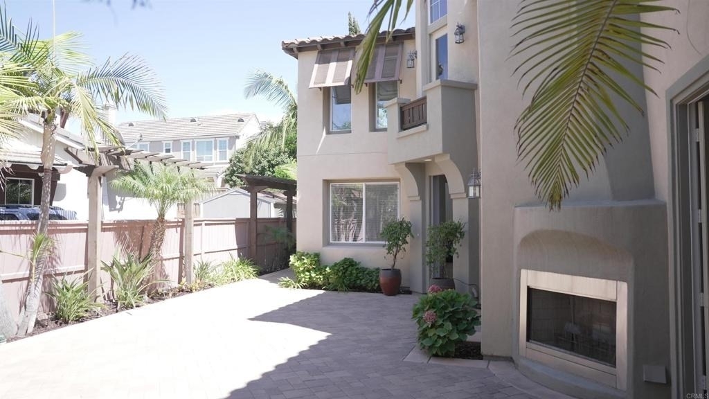 1050 White Alder Avenue - Photo 3