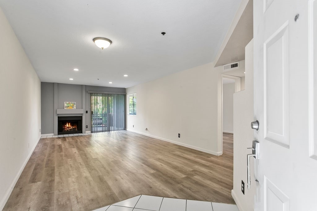430 Lake Street - Photo 2