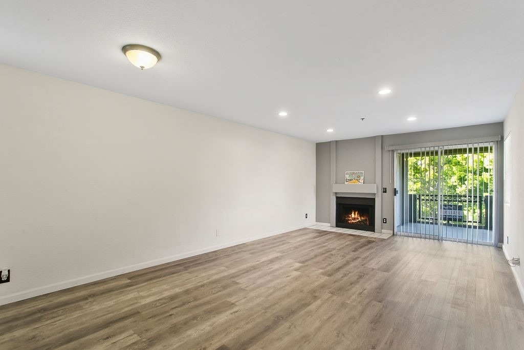 430 Lake Street - Photo 3