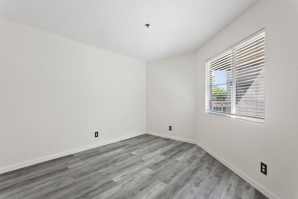 430 Lake Street - Photo 8