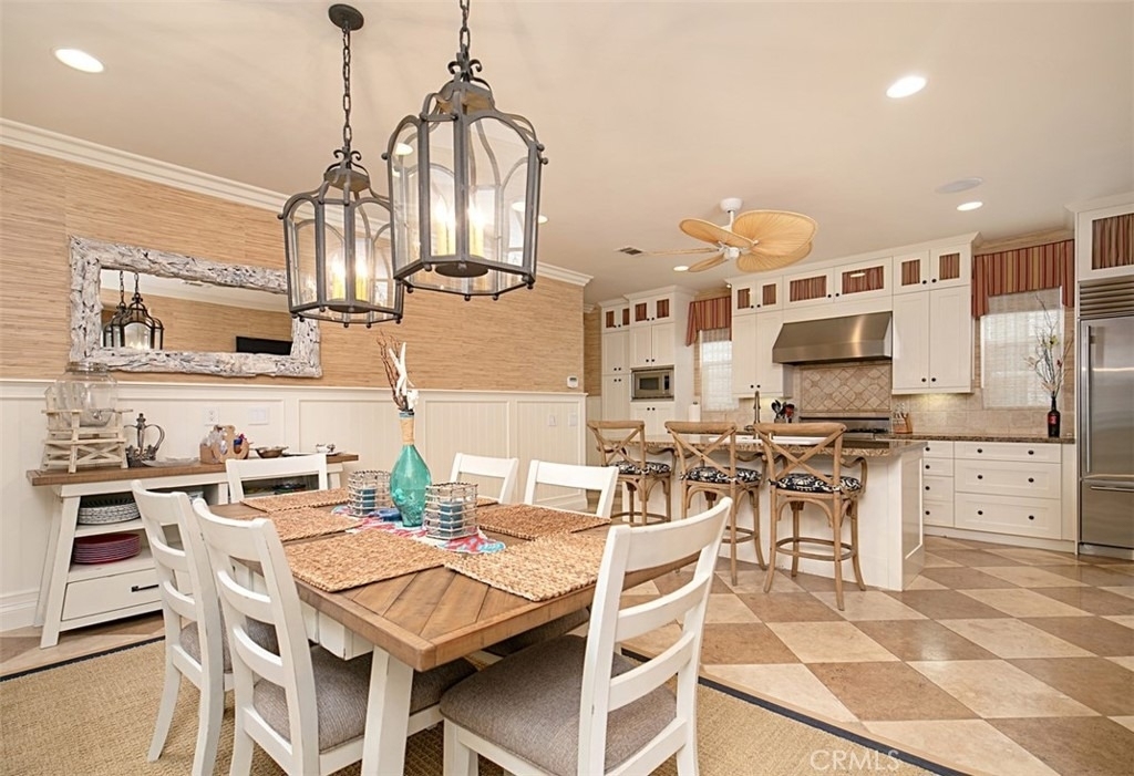 208 E Balboa Boulevard - Photo 12
